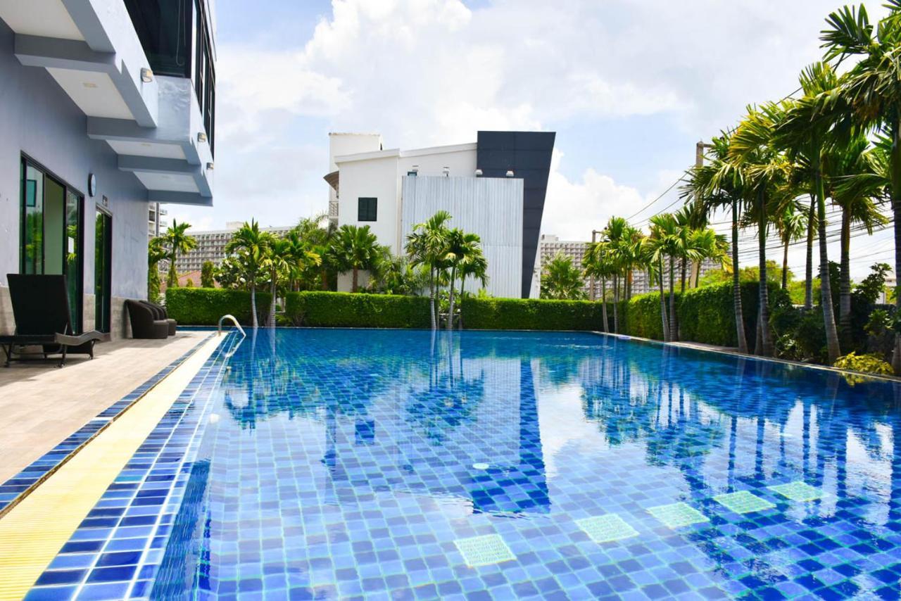 Dusit Grand Condo View Jomtien Beach Buitenkant foto