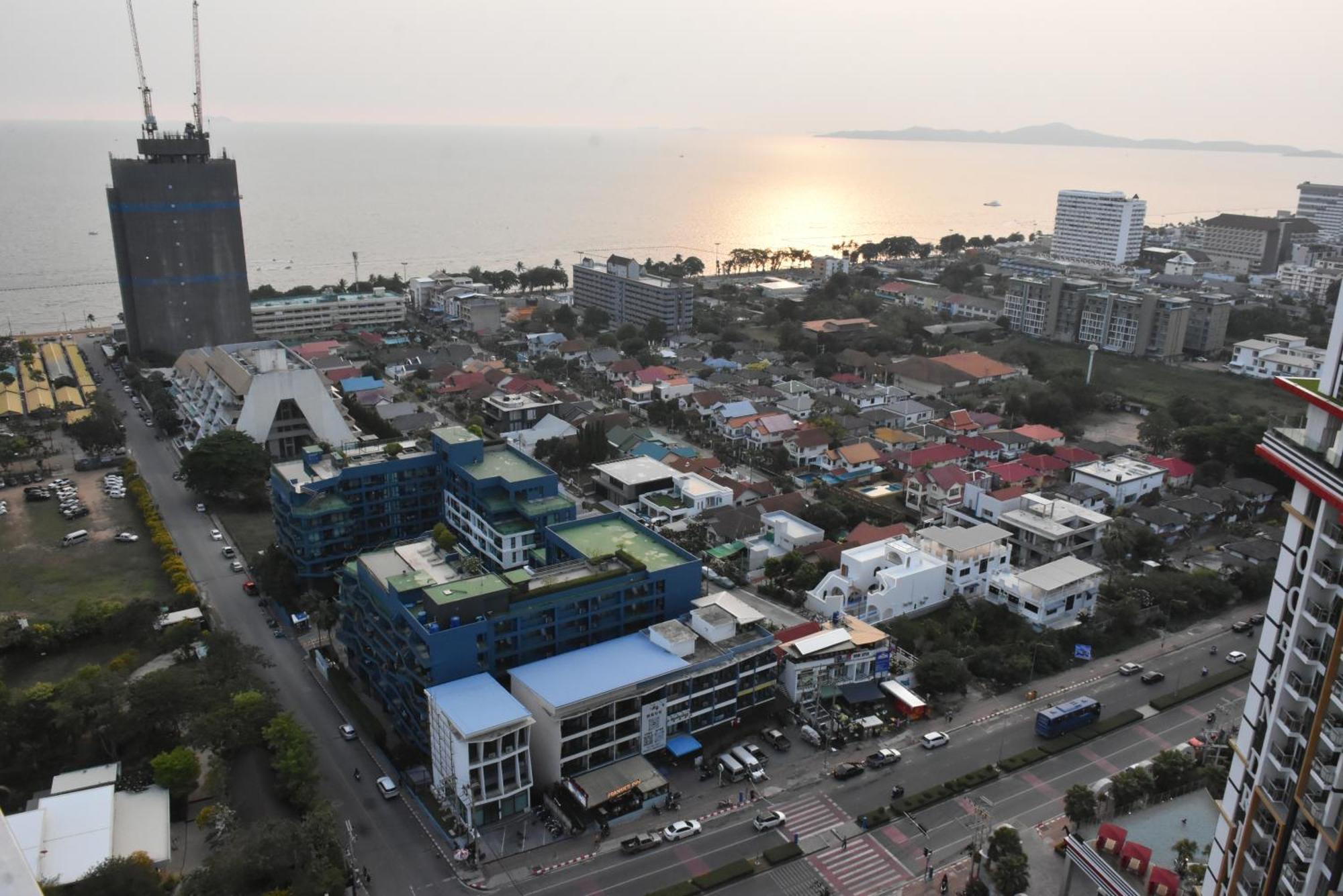 Dusit Grand Condo View Jomtien Beach Kamer foto