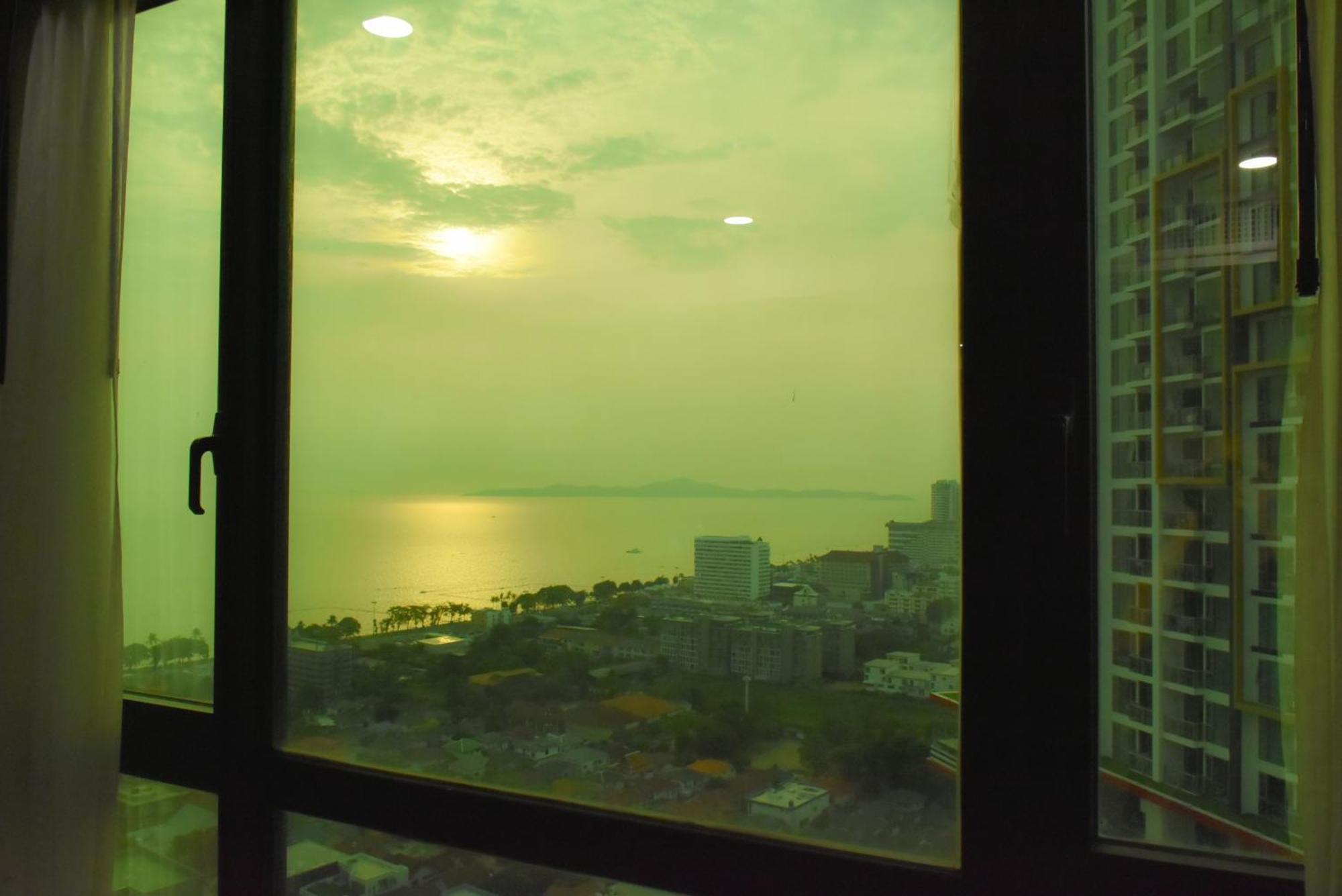 Dusit Grand Condo View Jomtien Beach Kamer foto